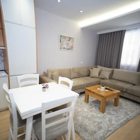 Deizi Apartaments1 - Premium, *